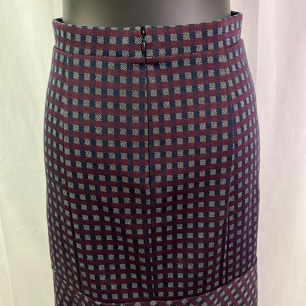 Ann Taylor Navy & Burgundy Plaid Ruffle Hem Pencil Skirt